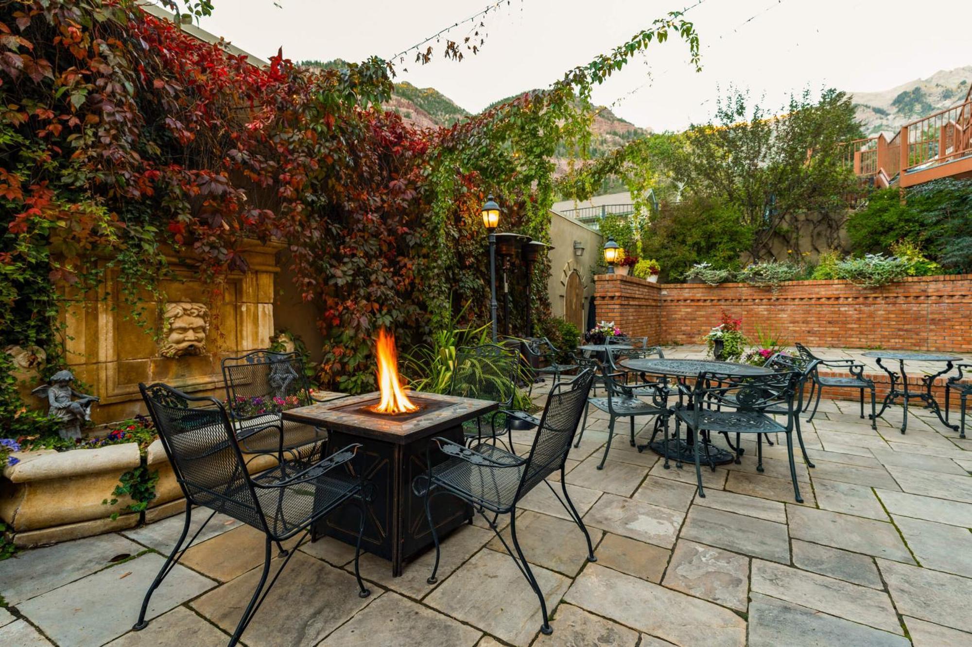 Beaumont Hotel And Spa - Adults Only Ouray Bagian luar foto